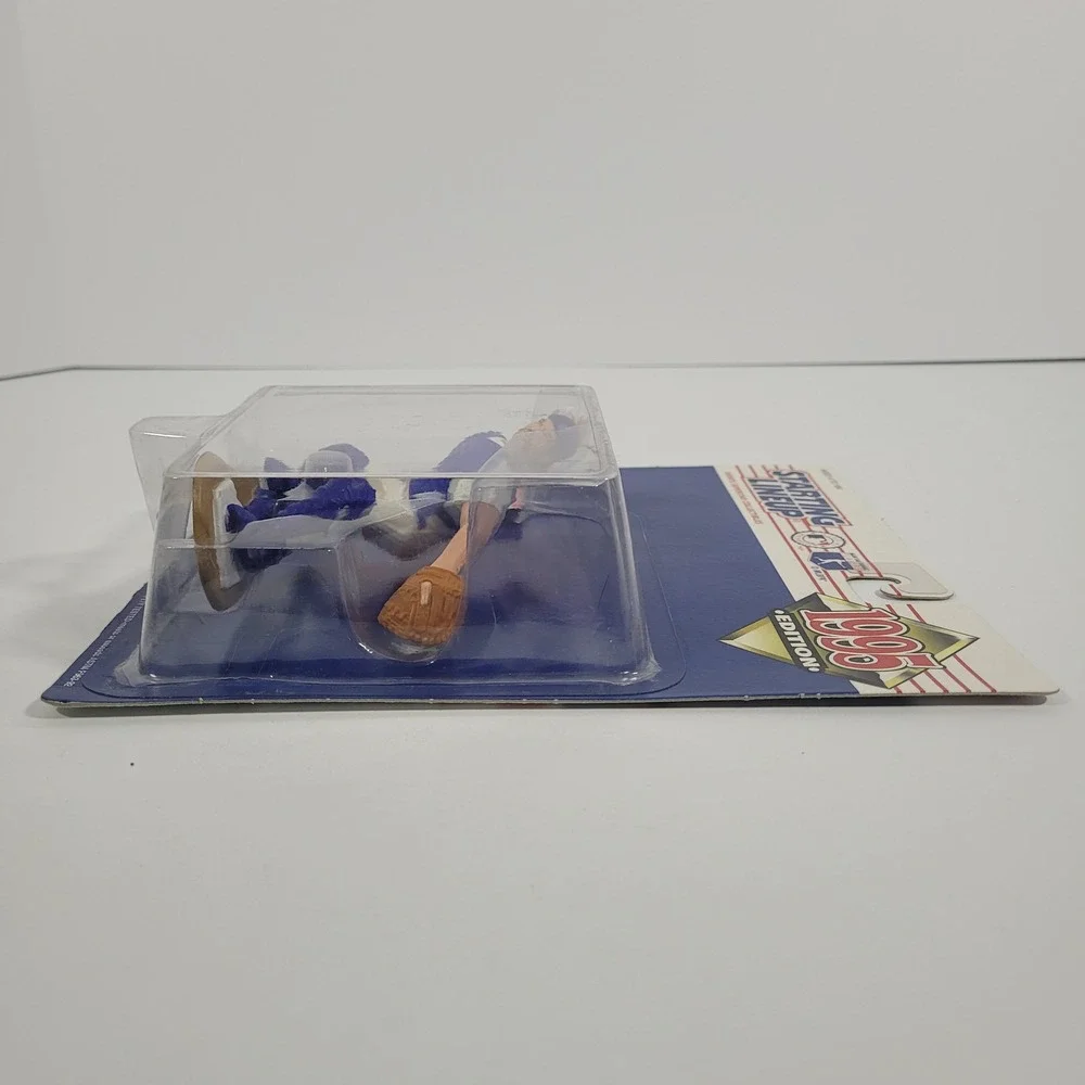 1995 Starting Lineup Mike Piazza Los Angeles Dodgers Figure with Card Kenner NIB